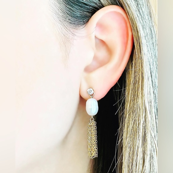 14K gold filled and pearl tassel earrings - Picture 2 of 3